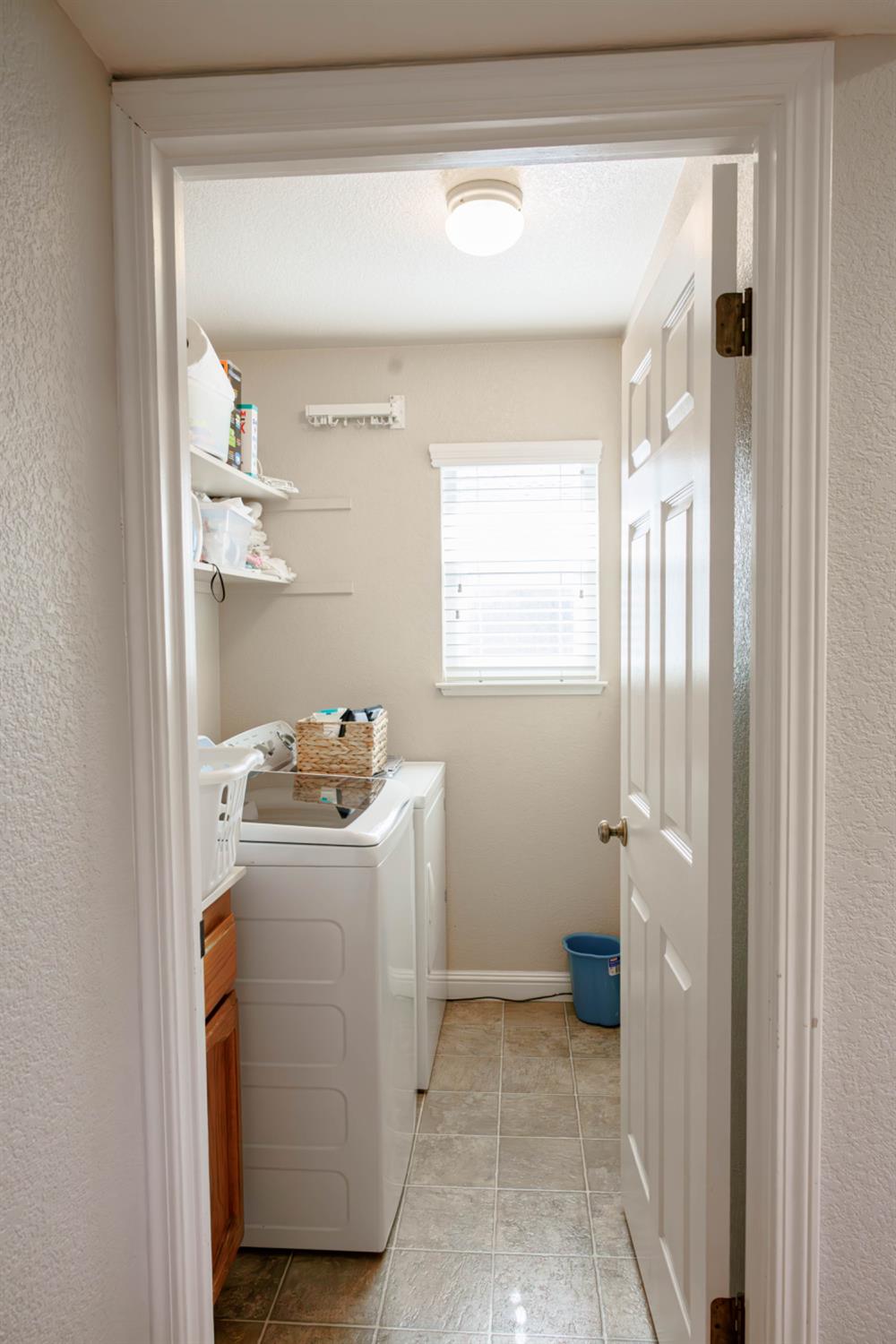 Detail Gallery Image 24 of 32 For 1434 Long Creek Way, Roseville,  CA 95747 - 3 Beds | 2/1 Baths