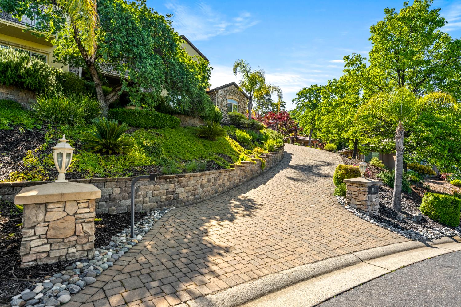 Detail Gallery Image 24 of 99 For 1410 Crocker Dr, El Dorado Hills,  CA 95762 - 5 Beds | 4/1 Baths