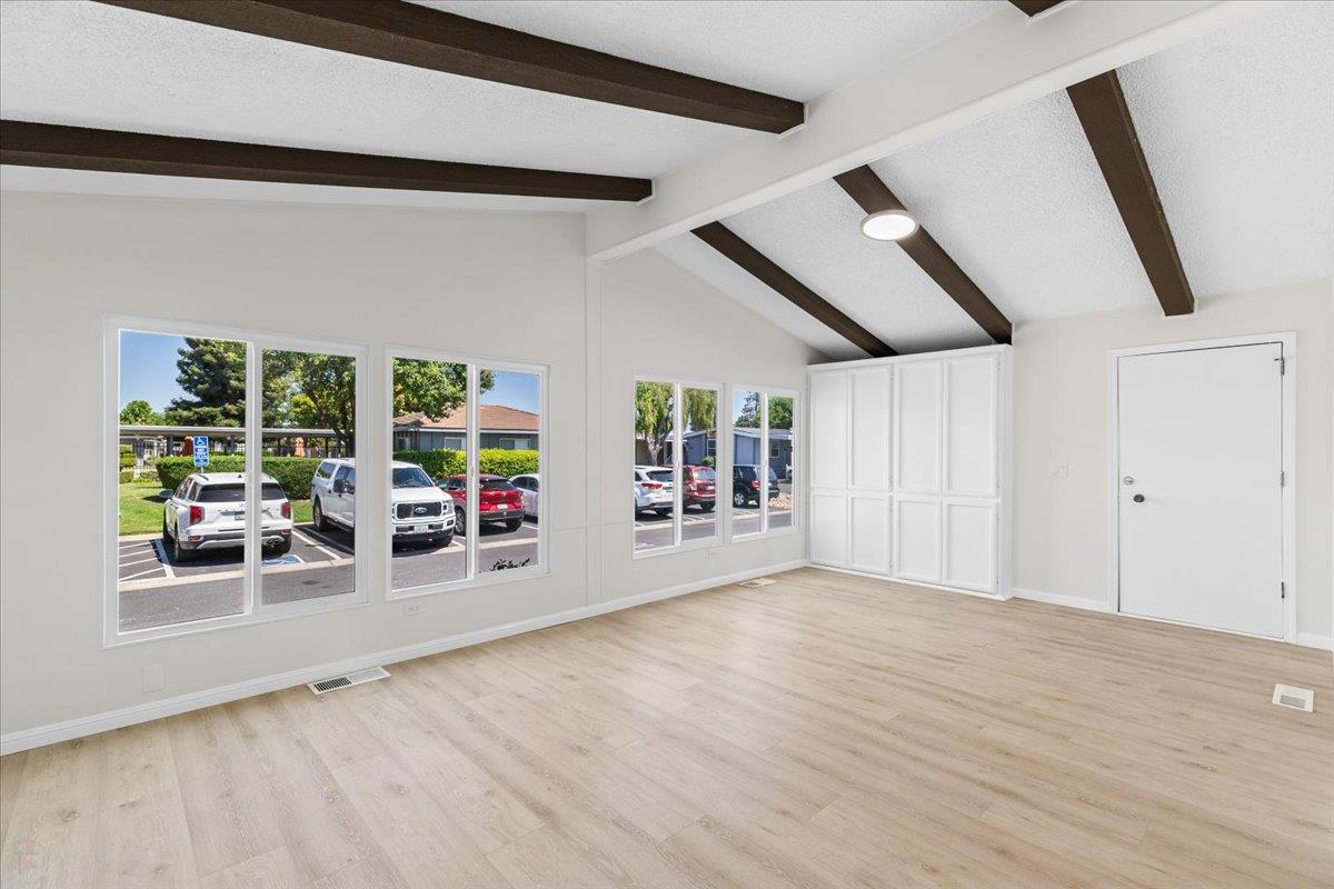 Detail Gallery Image 9 of 55 For 121 Ketch, Modesto,  CA 95356 - 2 Beds | 2 Baths