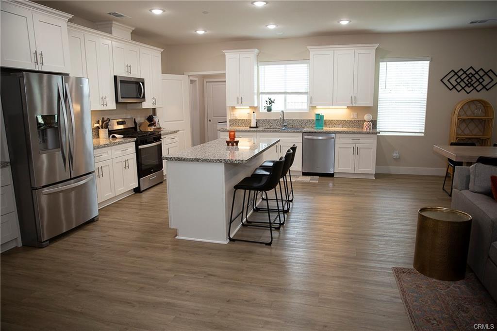 Detail Gallery Image 3 of 22 For 1840 De La Guerra Way, Atwater,  CA 95301 - 4 Beds | 2 Baths
