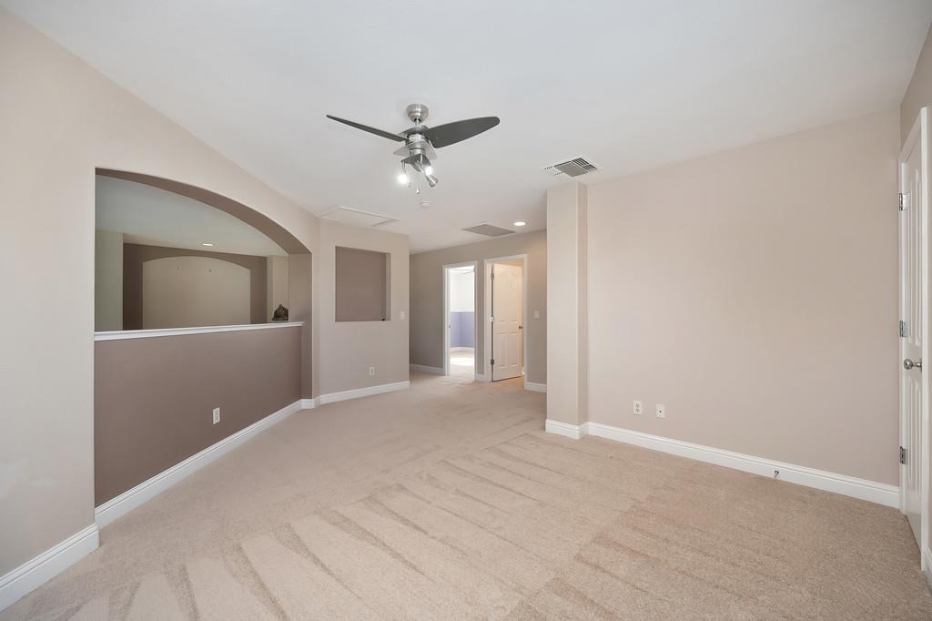 Detail Gallery Image 31 of 52 For 11886 Fire Agate Way, Rancho Cordova,  CA 95742 - 4 Beds | 3 Baths