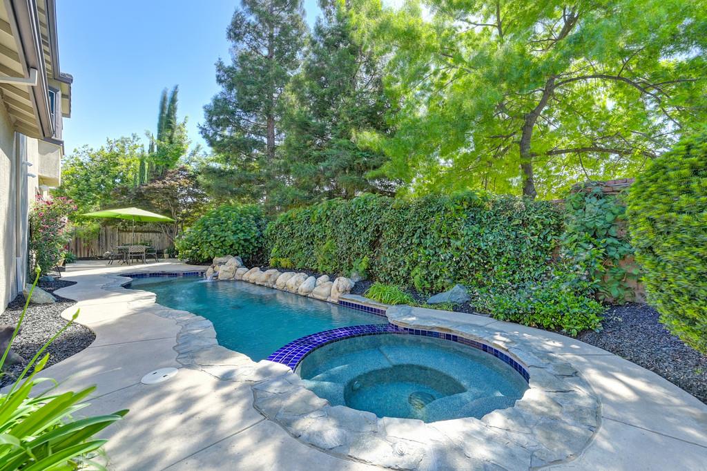 Detail Gallery Image 44 of 57 For 1013 Sandwick Way, Folsom,  CA 95630 - 4 Beds | 4 Baths