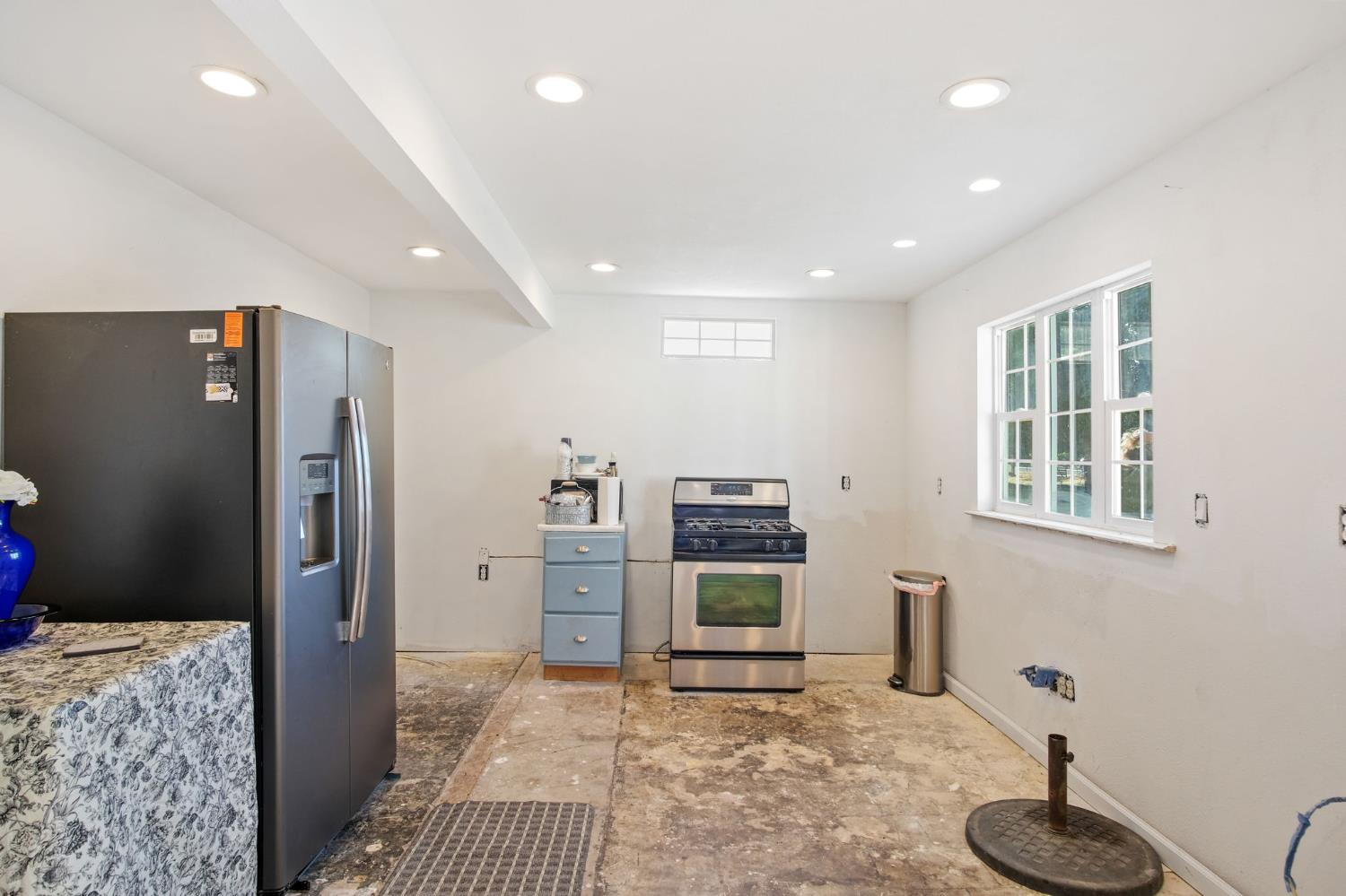 Detail Gallery Image 10 of 45 For 700 N Montana Ave, Turlock,  CA 95380 - 2 Beds | 1 Baths
