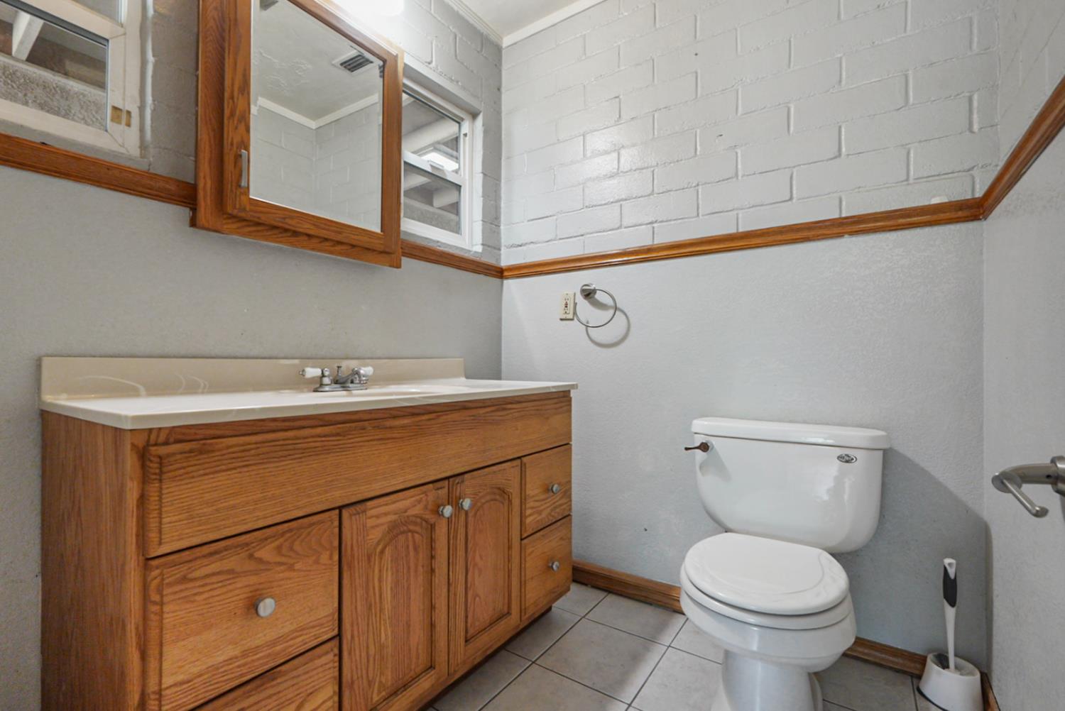 Detail Gallery Image 20 of 51 For 1721 Grimes Ave, Modesto,  CA 95358 - 3 Beds | 2 Baths