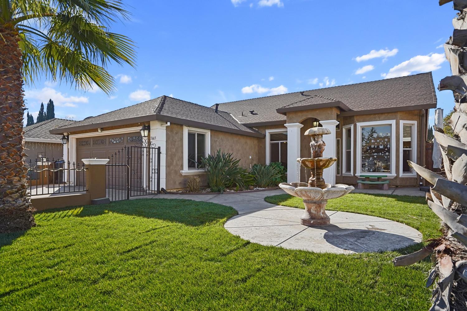 Detail Gallery Image 1 of 24 For 7665 Copper Cove Pl, Antelope,  CA 95843 - 3 Beds | 2 Baths