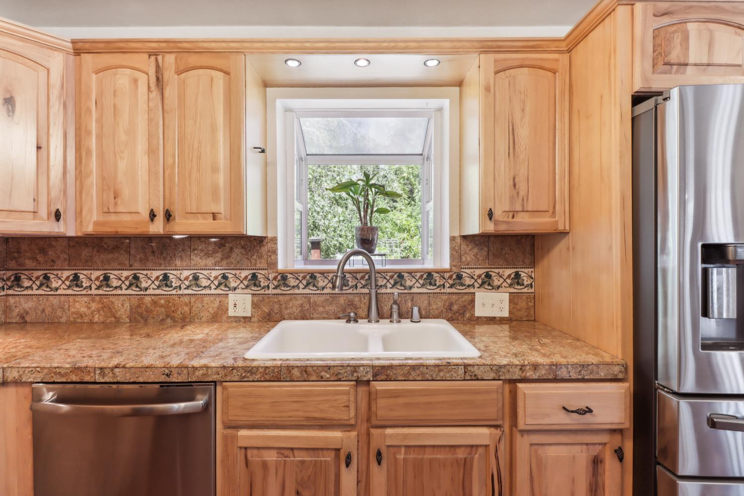 Detail Gallery Image 25 of 72 For 6003 Dolly Varden Ln, Pollock Pines,  CA 95726 - 3 Beds | 2 Baths