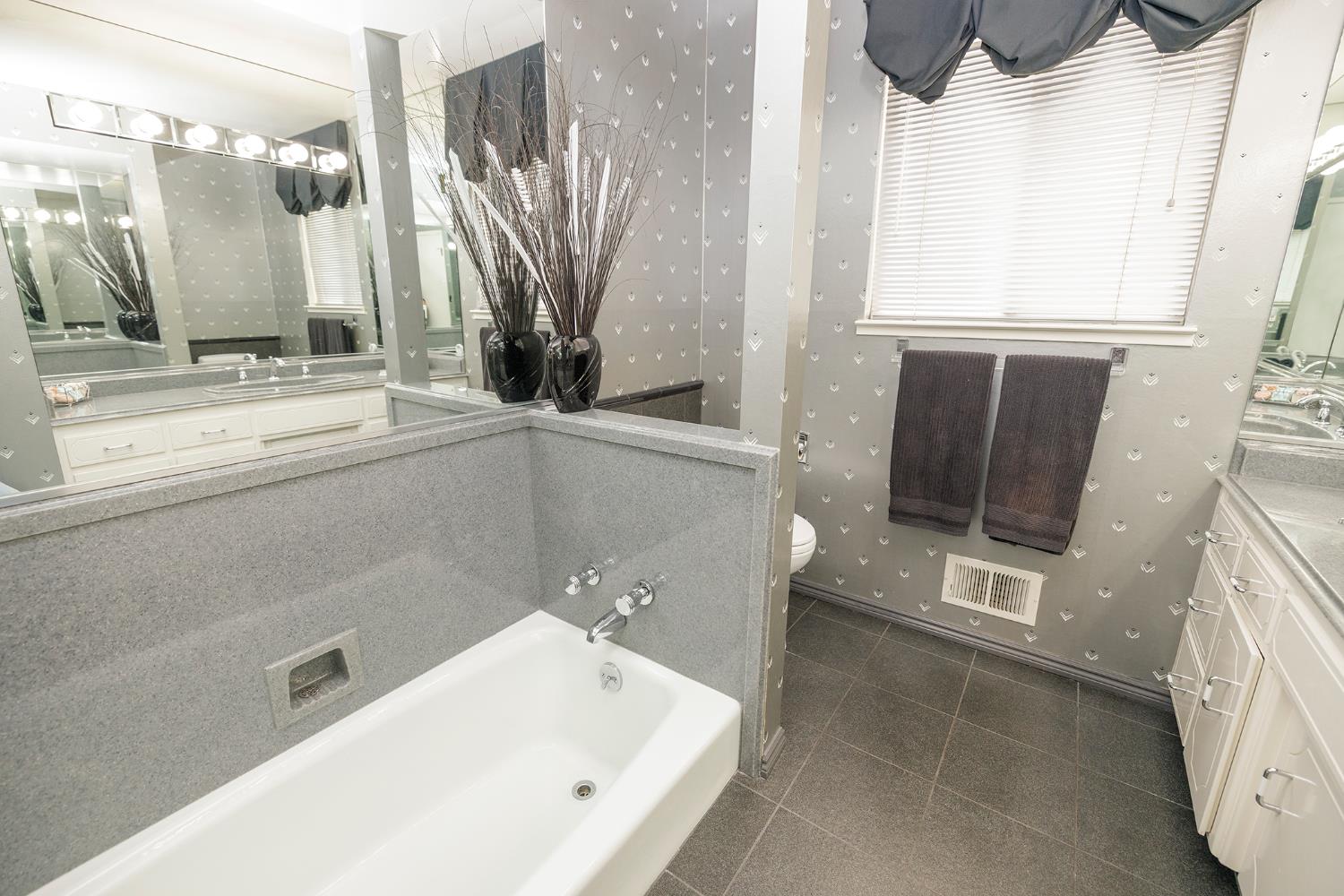 Detail Gallery Image 59 of 99 For 501 Hamden Ln, Modesto,  CA 95350 - 4 Beds | 3 Baths