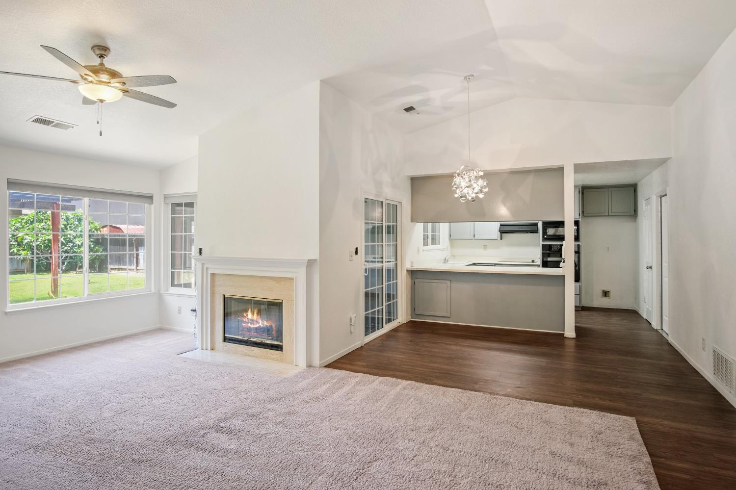 Detail Gallery Image 10 of 26 For 1249 Joett Dr, Turlock,  CA 95380 - 3 Beds | 2 Baths