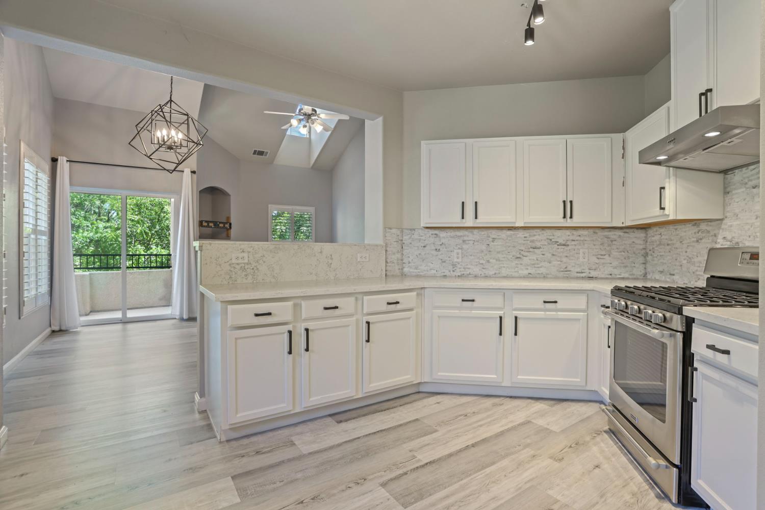 Detail Gallery Image 20 of 42 For 2487 Torino, West Sacramento,  CA 95619 - 2 Beds | 2 Baths