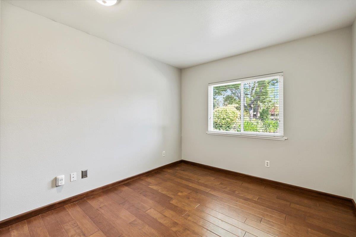 Detail Gallery Image 18 of 35 For 2323 Thistle Down Dr, Roseville,  CA 95661 - 4 Beds | 3 Baths