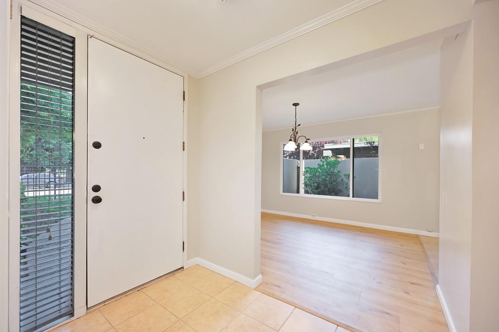 Photo #9: 225066919 Listing: Photo #9