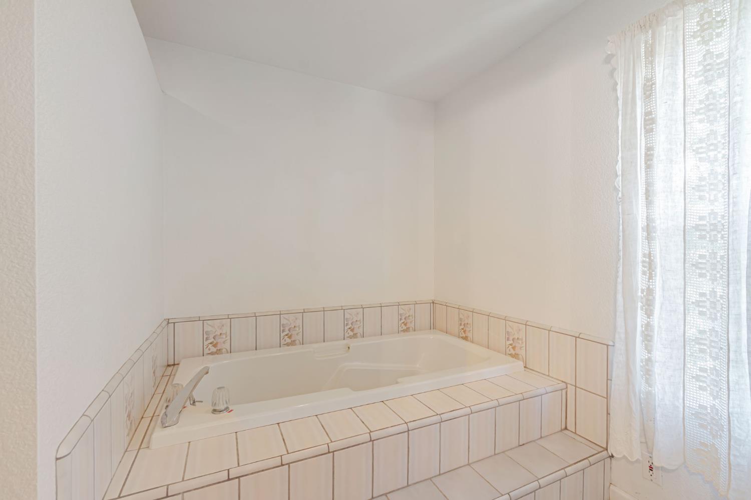 Detail Gallery Image 51 of 85 For 305 Nob Hill Dr, Applegate,  CA 95703 - 4 Beds | 2/1 Baths
