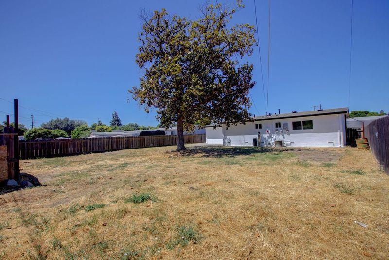 Detail Gallery Image 27 of 32 For 3212 Triplett St, Modesto,  CA 95355 - 3 Beds | 2 Baths