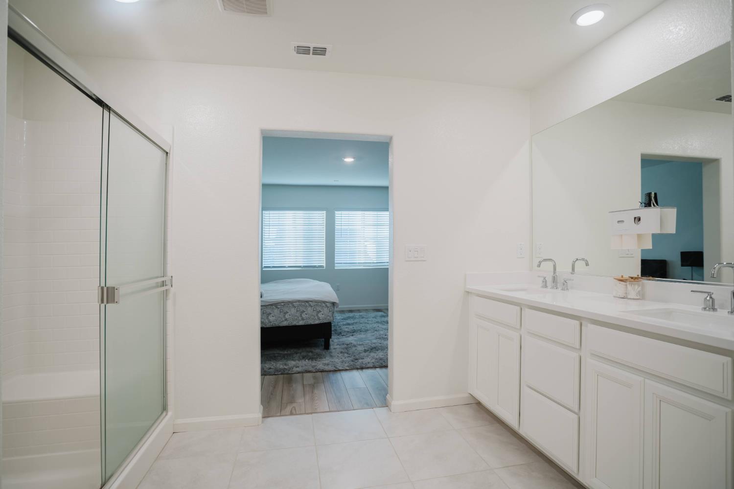 Detail Gallery Image 36 of 43 For 12808 Scholarly Way, Rancho Cordova,  CA 95742 - 5 Beds | 3/1 Baths