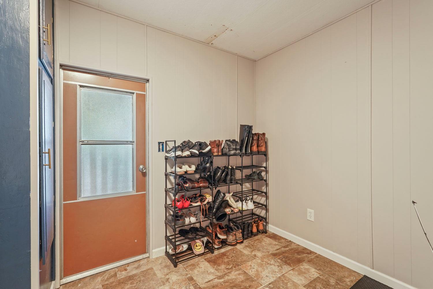 Detail Gallery Image 16 of 37 For 19690 N Highway 99 64, Acampo,  CA 95220 - 2 Beds | 2 Baths