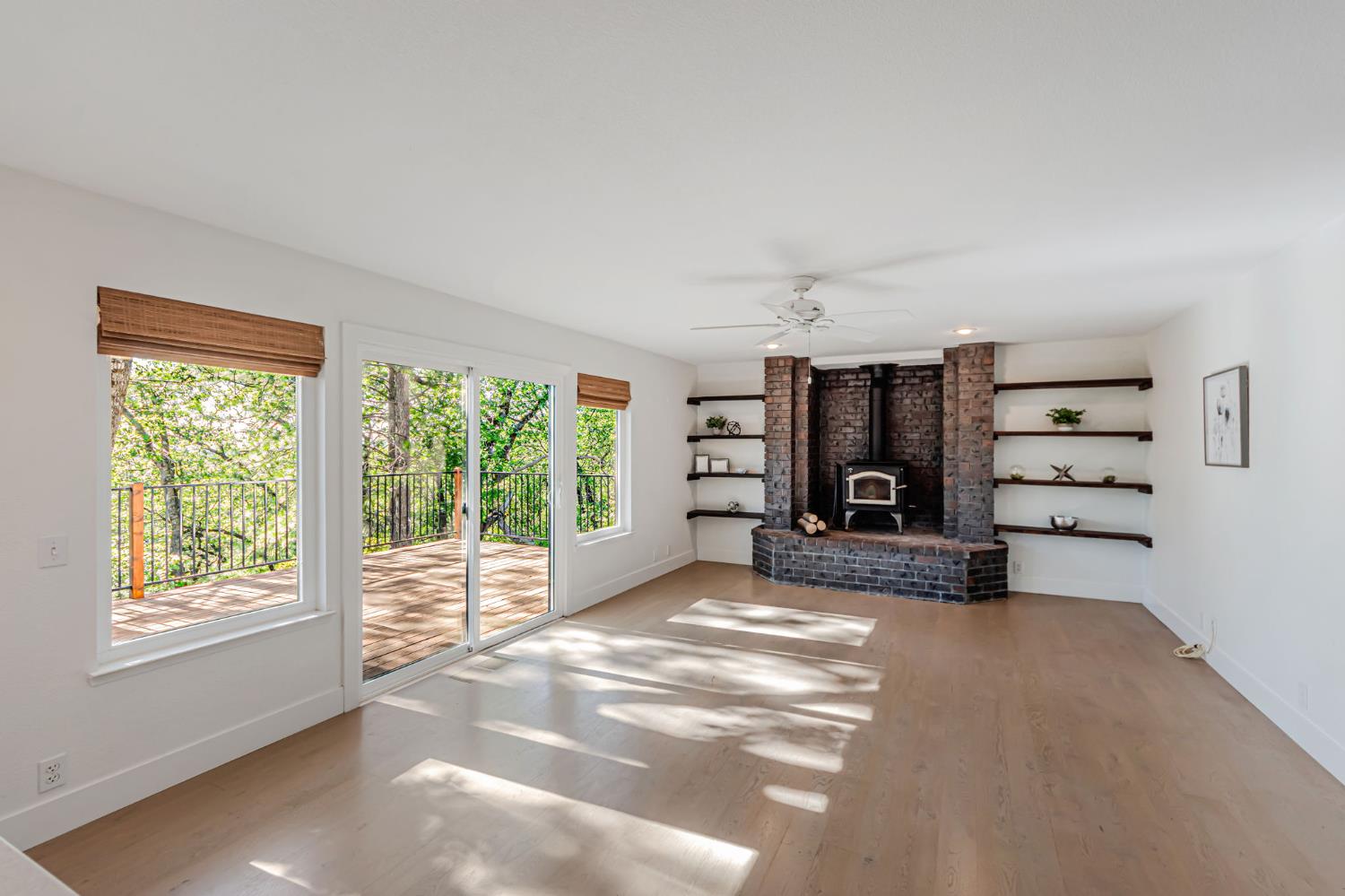 Detail Gallery Image 32 of 85 For 305 Nob Hill Dr, Applegate,  CA 95703 - 4 Beds | 2/1 Baths