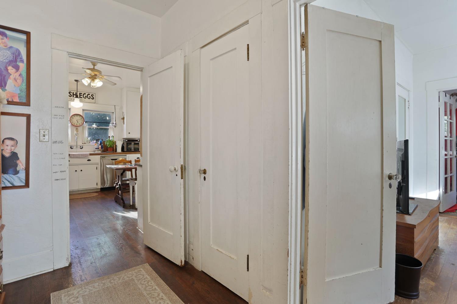 Detail Gallery Image 28 of 37 For 1054 W Willow St, Stockton,  CA 95203 - 3 Beds | 1 Baths