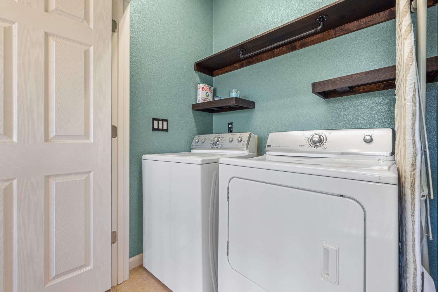 Detail Gallery Image 29 of 40 For 5301 Darpinian Ct, Riverbank,  CA 95367 - 3 Beds | 2/1 Baths