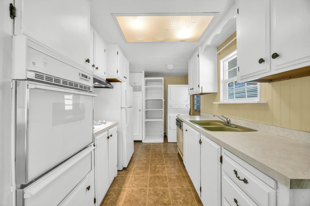 Detail Gallery Image 10 of 38 For 4800 Auburn Folsom Rd #38, Loomis,  CA 95650 - 2 Beds | 1 Baths