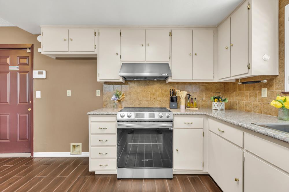 Detail Gallery Image 29 of 55 For 7661 Dyer Ct, Sacramento,  CA 95828 - 3 Beds | 2 Baths