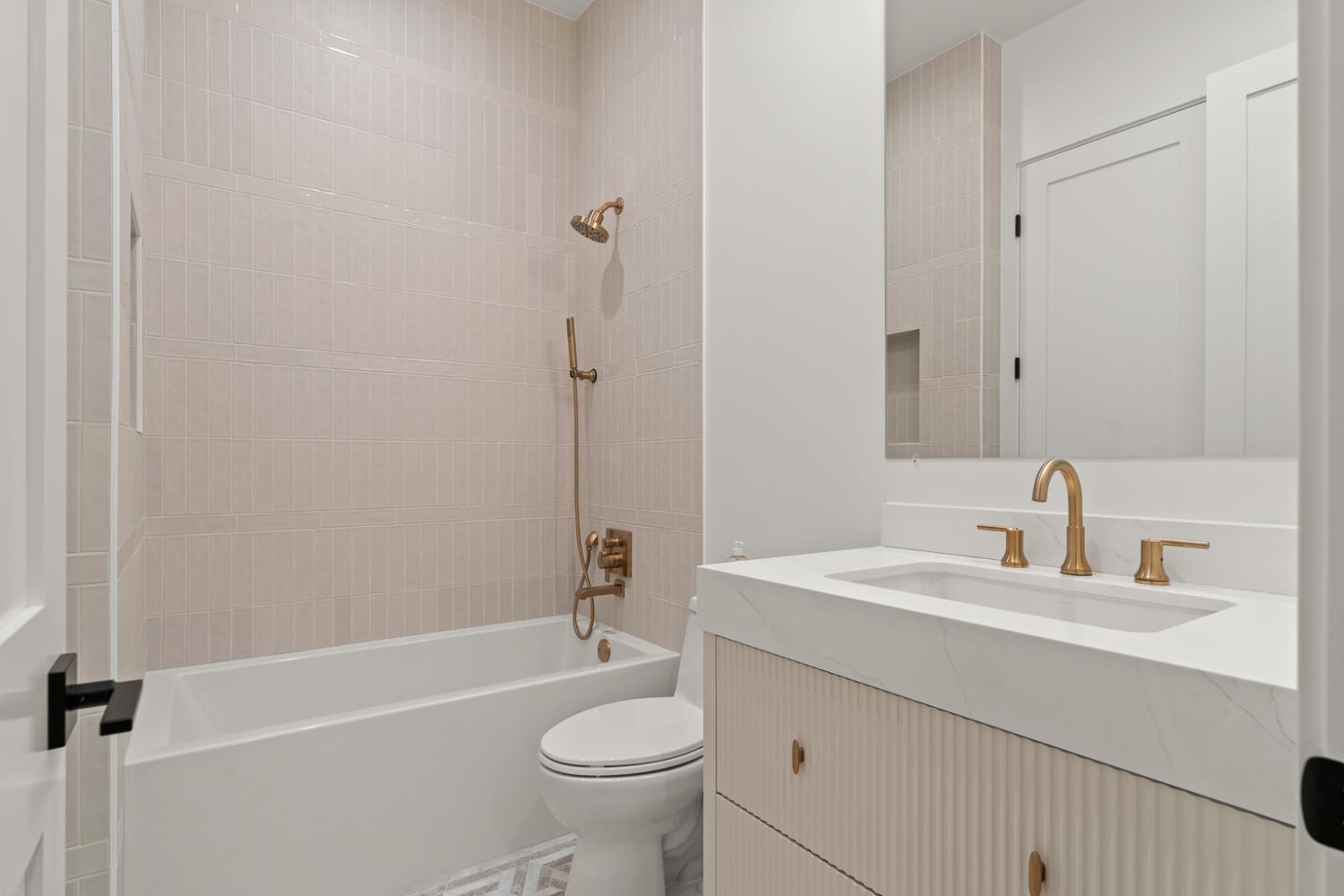 Detail Gallery Image 52 of 89 For 5859 Granite Hills Dr, Granite Bay,  CA 95746 - 5 Beds | 4/2 Baths