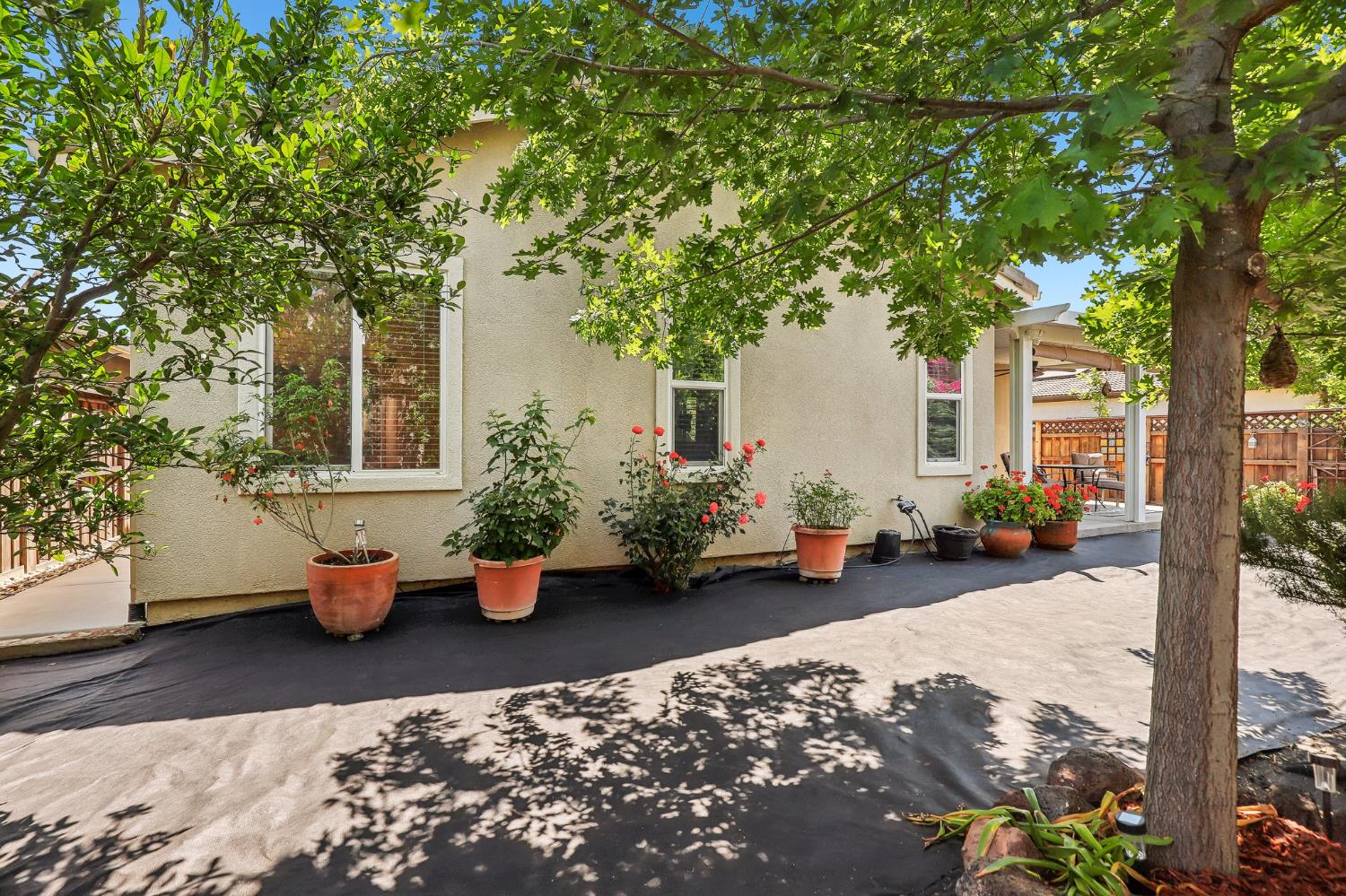 Detail Gallery Image 38 of 46 For 2032 Hunt St, Woodland,  CA 95776 - 4 Beds | 3 Baths