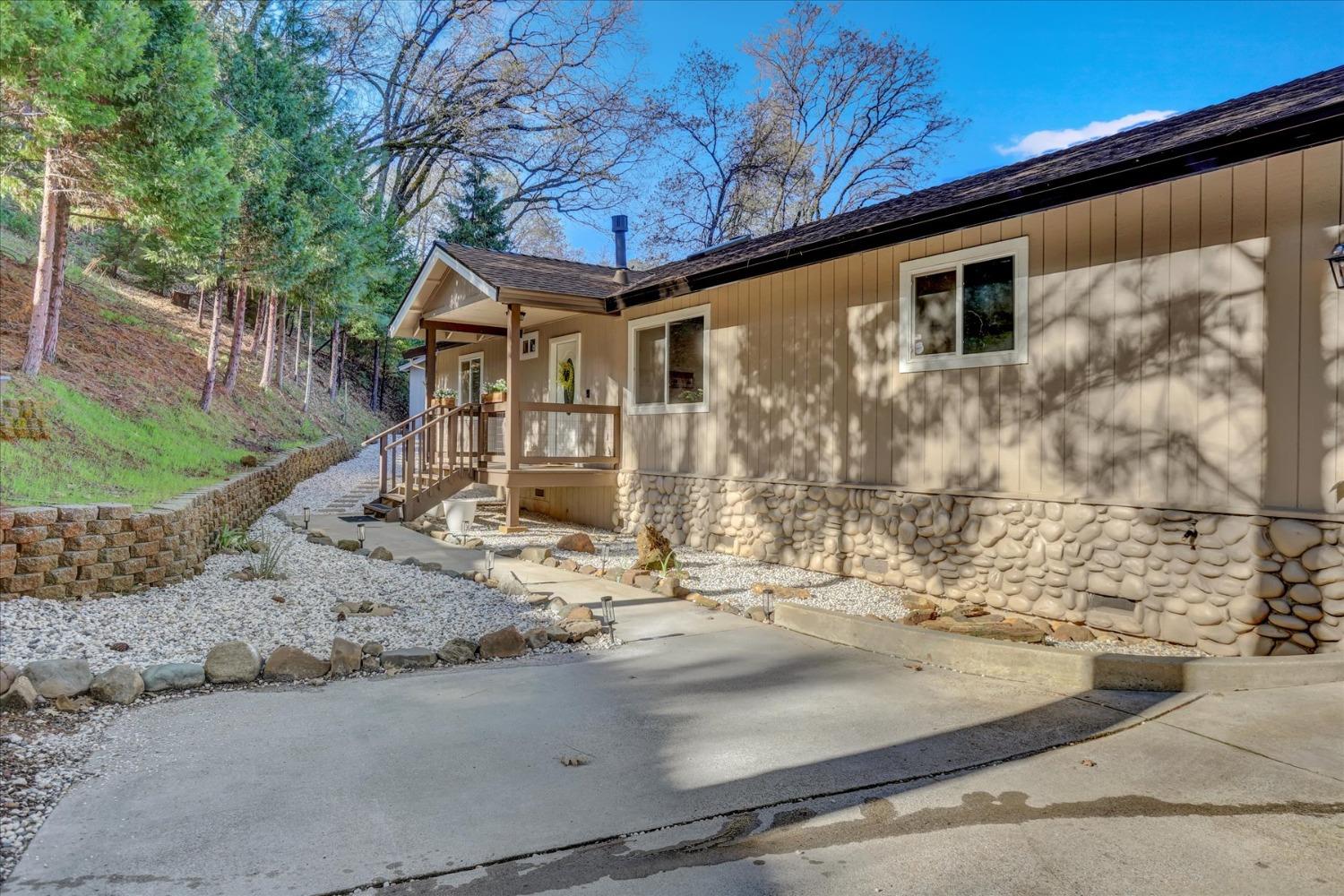 Detail Gallery Image 50 of 90 For 15690 Fay Rd, Grass Valley,  CA 95949 - 3 Beds | 2 Baths