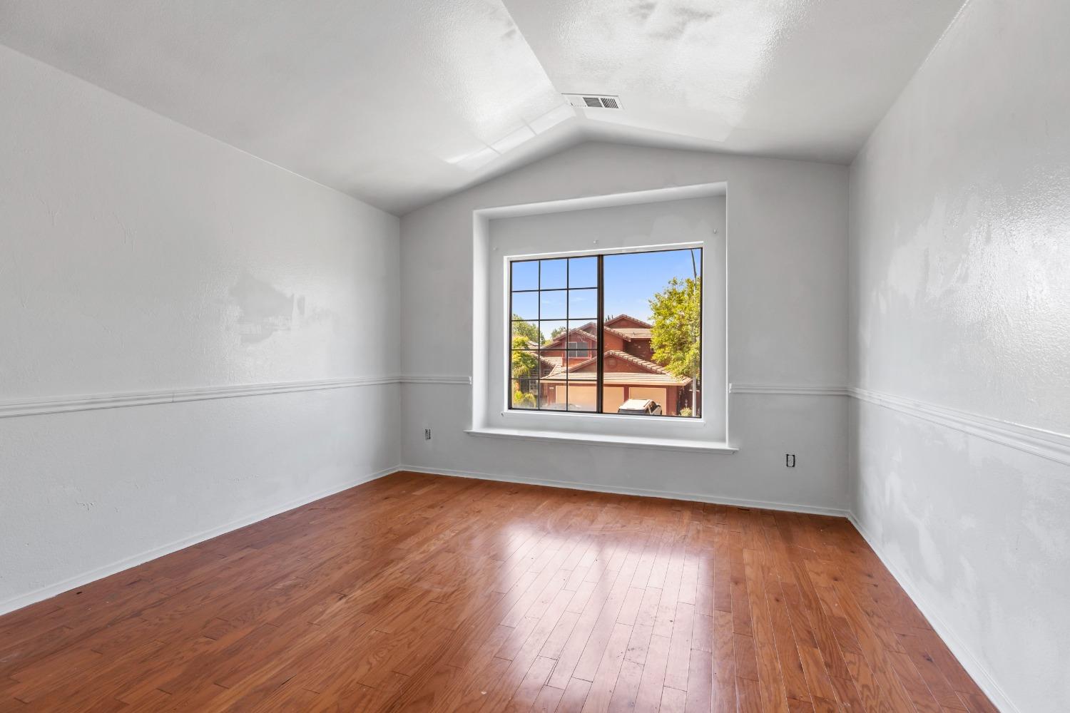 Detail Gallery Image 19 of 28 For 3843 Steve Lillie Cir, Stockton,  CA 95206 - 4 Beds | 2/1 Baths