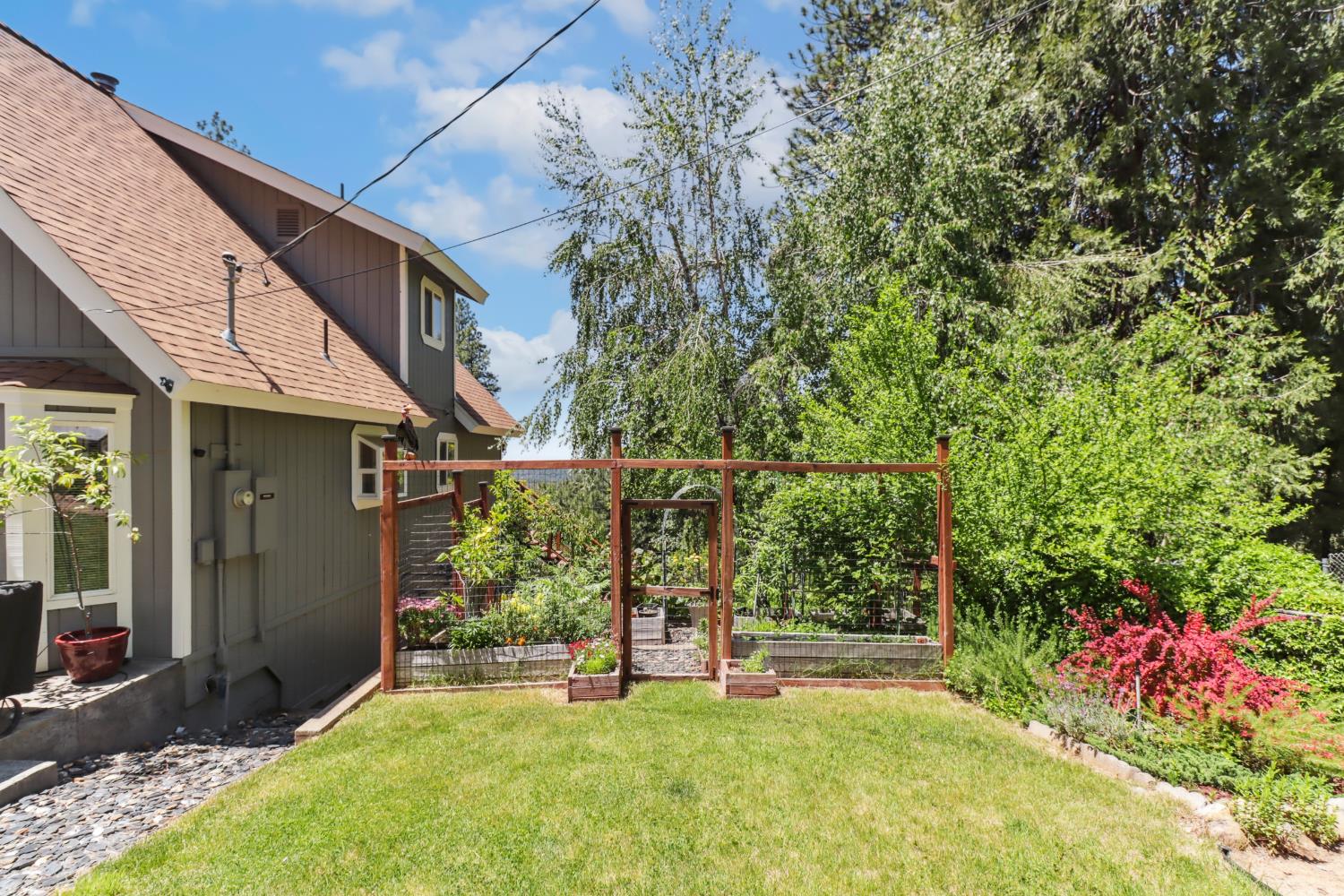 Detail Gallery Image 56 of 72 For 6003 Dolly Varden Ln, Pollock Pines,  CA 95726 - 3 Beds | 2 Baths