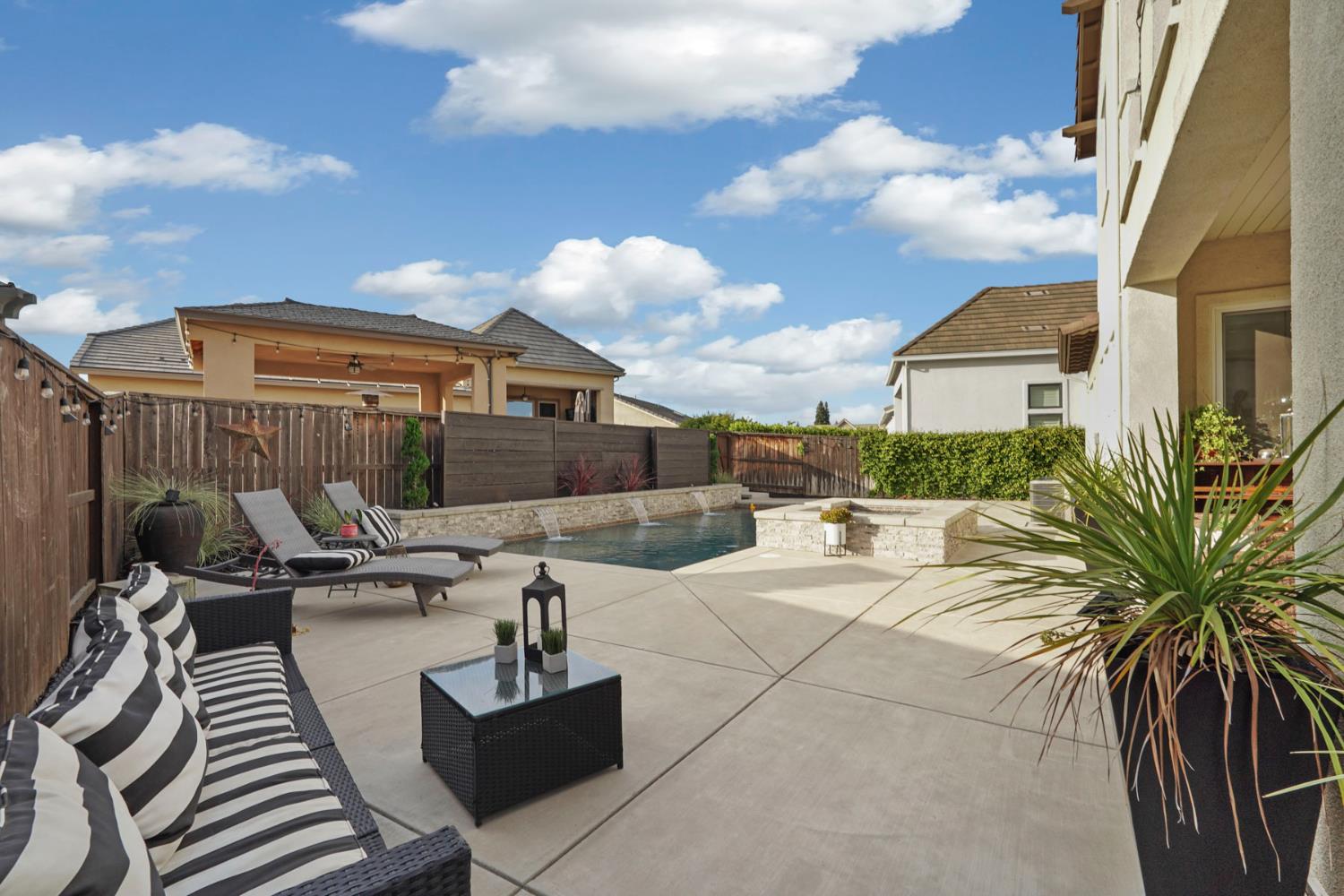 Detail Gallery Image 61 of 75 For 3021 Belmont Dr, Lodi,  CA 95242 - 5 Beds | 3/1 Baths