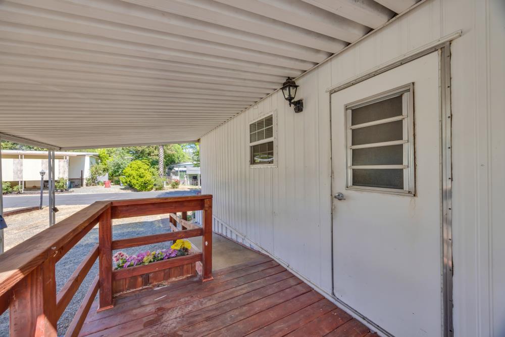 Detail Gallery Image 5 of 38 For 4800 Auburn Folsom Rd #38, Loomis,  CA 95650 - 2 Beds | 1 Baths