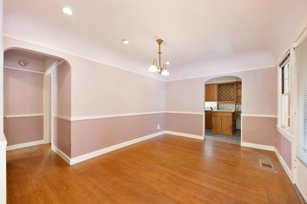 Detail Gallery Image 11 of 42 For 2665 3rd Ave, Sacramento,  CA 95818 - 2 Beds | 1 Baths
