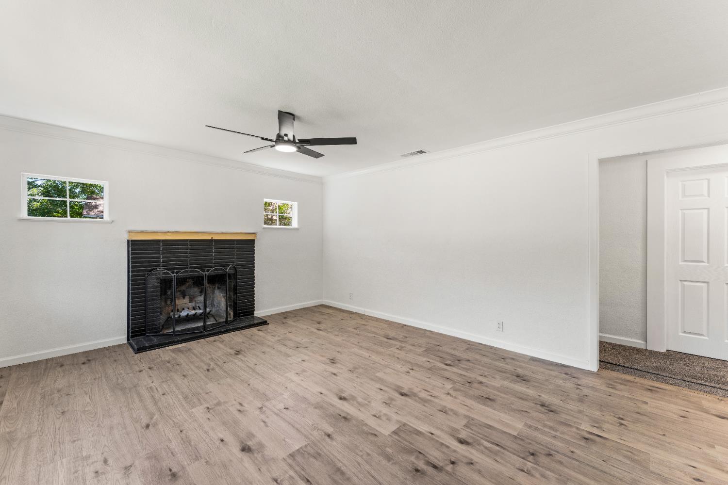 Detail Gallery Image 8 of 27 For 10338 N St, Live Oak,  CA 95953 - 3 Beds | 2 Baths