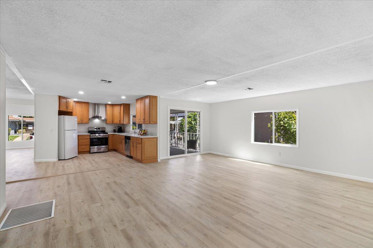 Detail Gallery Image 21 of 55 For 121 Ketch, Modesto,  CA 95356 - 2 Beds | 2 Baths