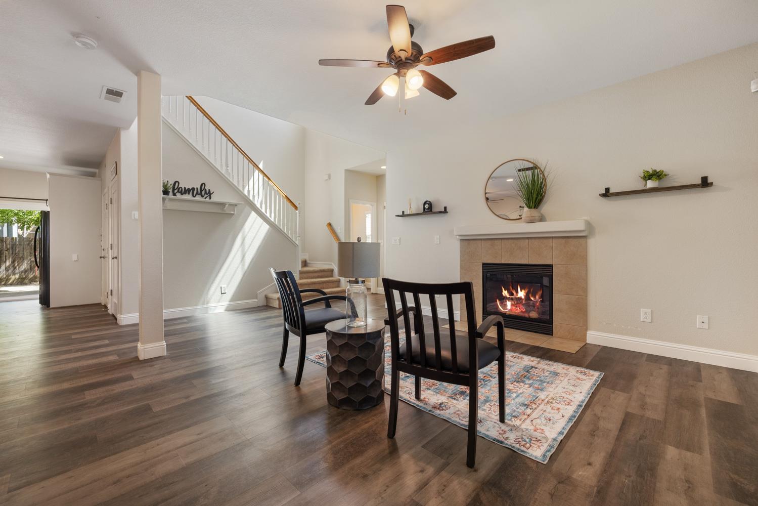 Detail Gallery Image 8 of 40 For 5301 Darpinian Ct, Riverbank,  CA 95367 - 3 Beds | 2/1 Baths