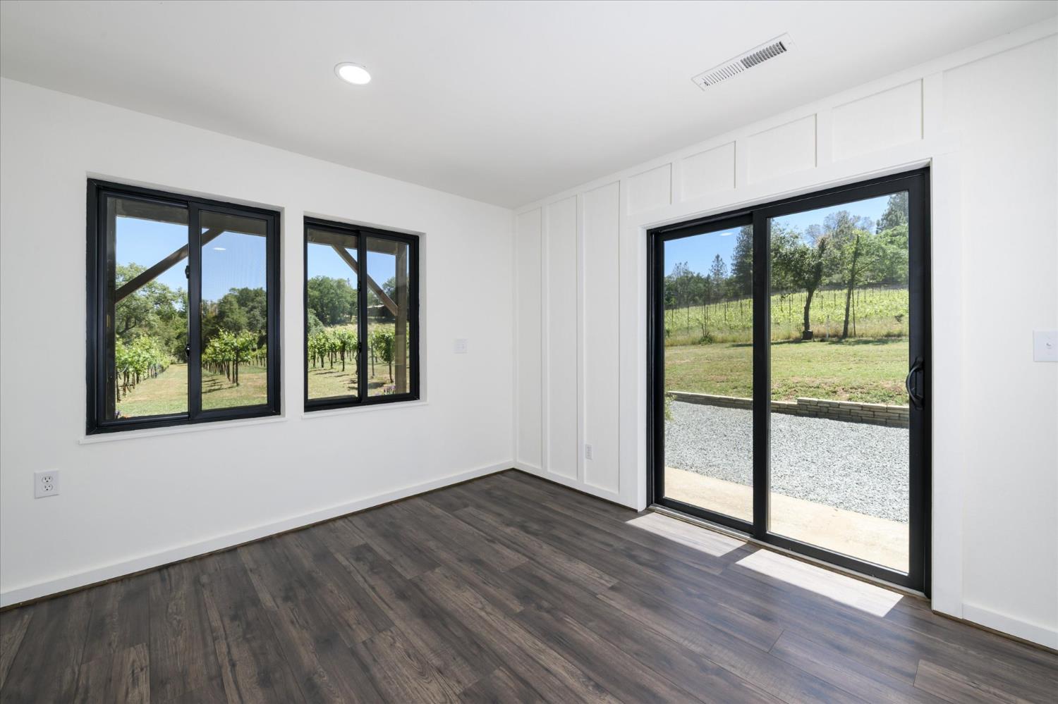 Detail Gallery Image 6 of 57 For 13885 Wilma Ct, Fiddletown,  CA 95629 - 2 Beds | 2 Baths