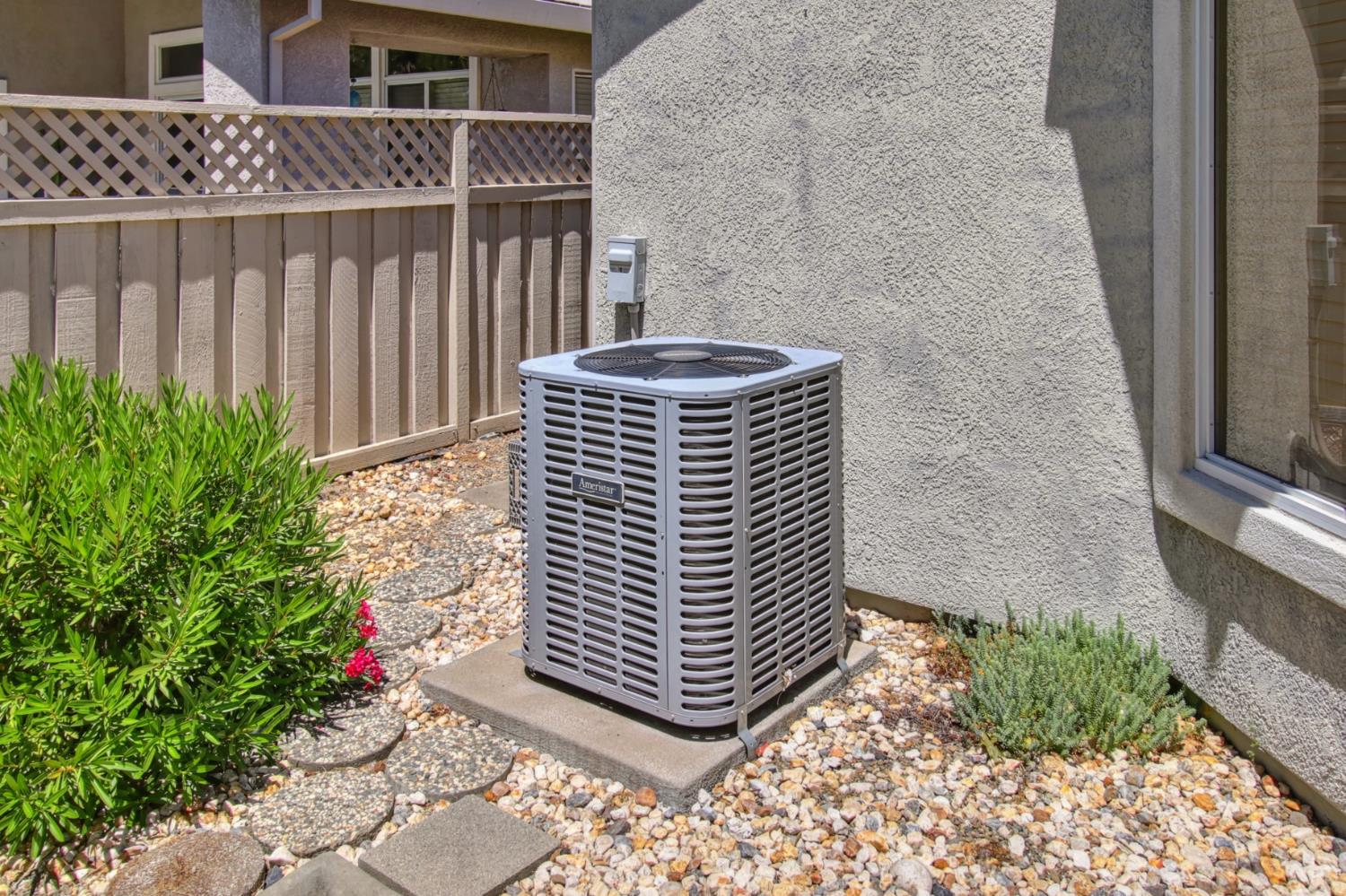 Detail Gallery Image 34 of 38 For 649 Blackstone Ct, Roseville,  CA 95747 - 2 Beds | 2 Baths