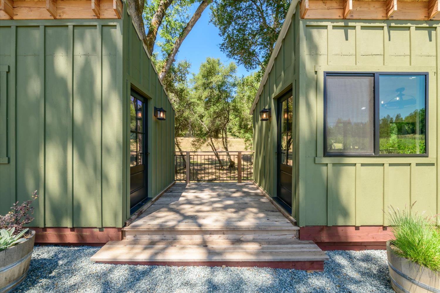 Detail Gallery Image 31 of 57 For 13885 Wilma Ct, Fiddletown,  CA 95629 - 2 Beds | 2 Baths