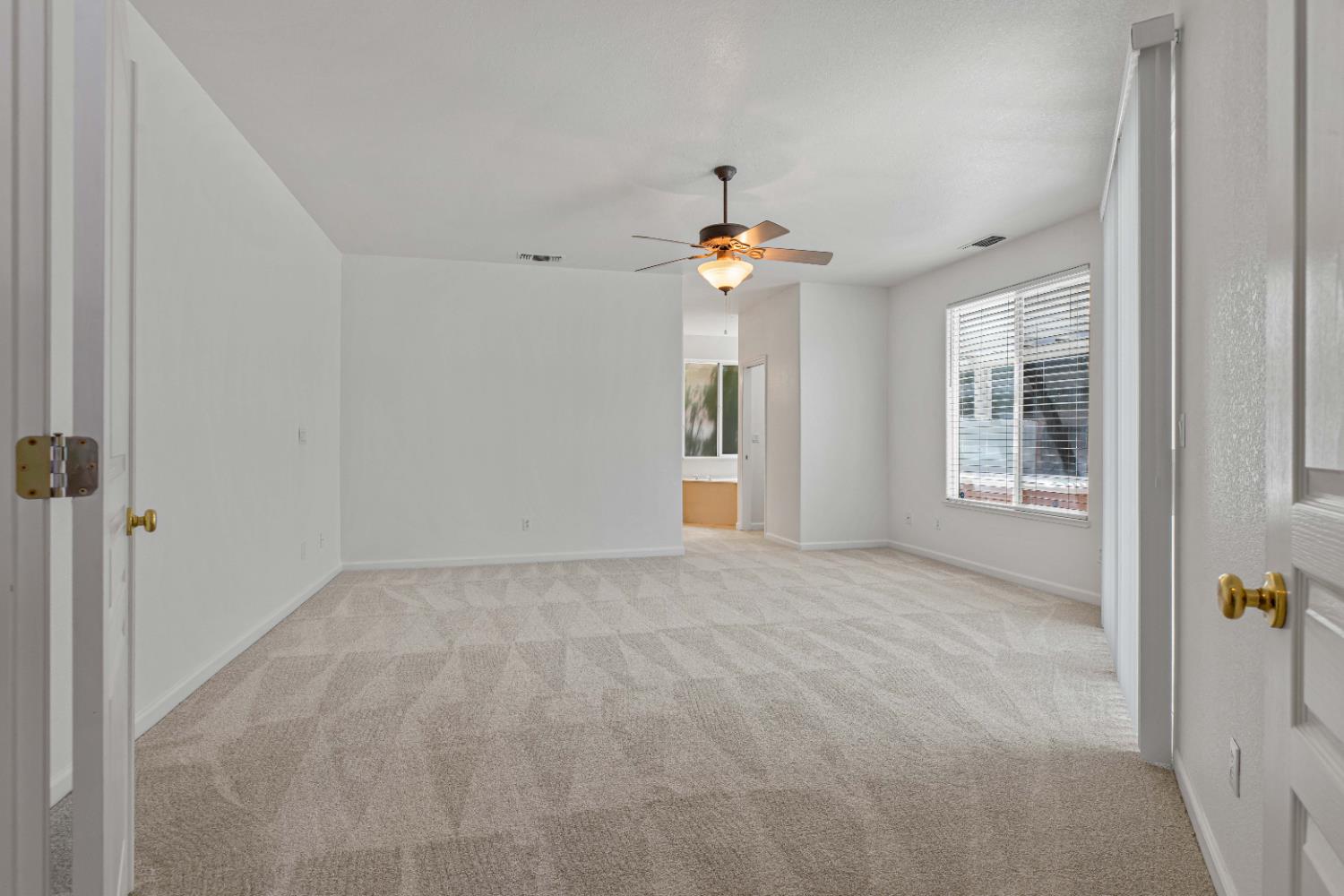 Detail Gallery Image 14 of 70 For 2520 Mira Vista Ct, Modesto,  CA 95356 - 5 Beds | 3 Baths