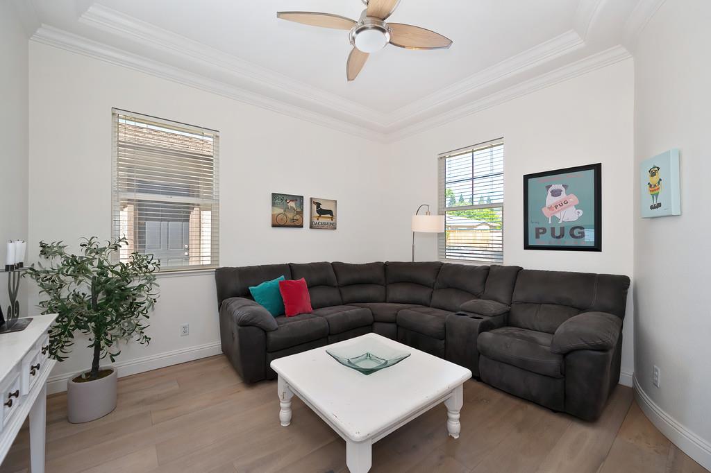 Detail Gallery Image 8 of 57 For 1013 Sandwick Way, Folsom,  CA 95630 - 4 Beds | 4 Baths