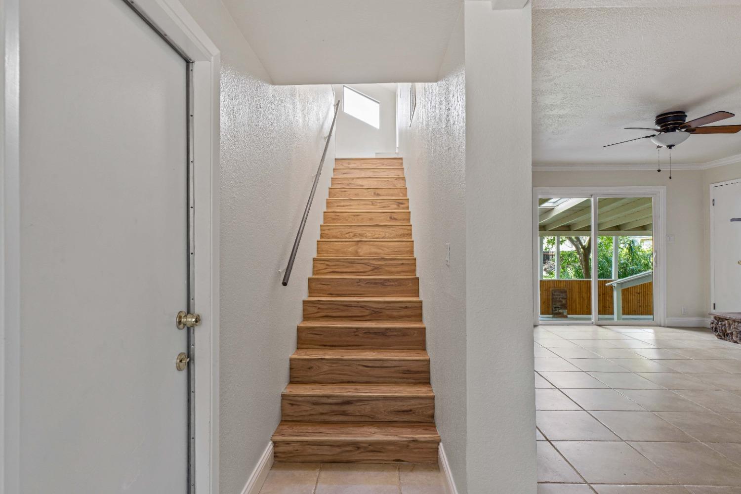 Detail Gallery Image 20 of 47 For 221 N Grant Ave, Manteca,  CA 95336 - 3 Beds | 2/1 Baths