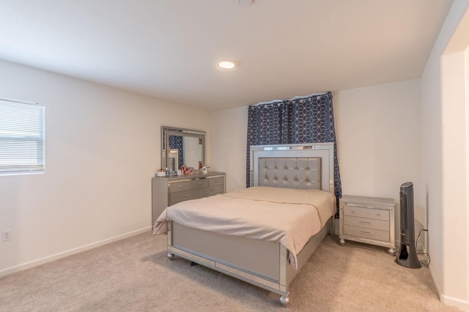 Detail Gallery Image 20 of 32 For 6421 Maple Leaf Ln, Riverbank,  CA 95367 - 5 Beds | 3 Baths