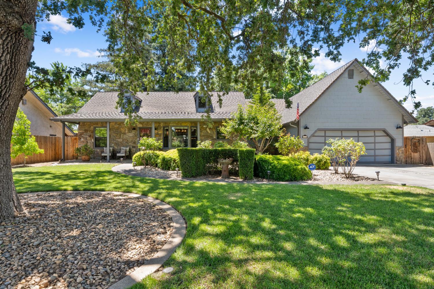 Detail Gallery Image 1 of 56 For 176 a St, Galt,  CA 95632 - 3 Beds | 2 Baths