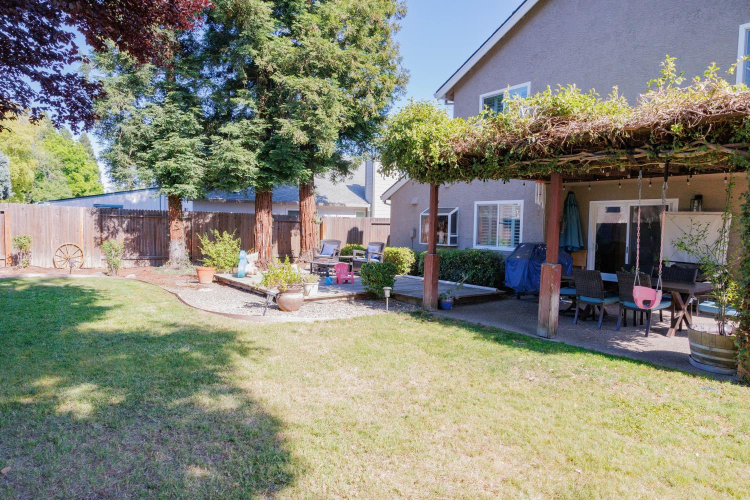 Detail Gallery Image 25 of 32 For 1434 Long Creek Way, Roseville,  CA 95747 - 3 Beds | 2/1 Baths
