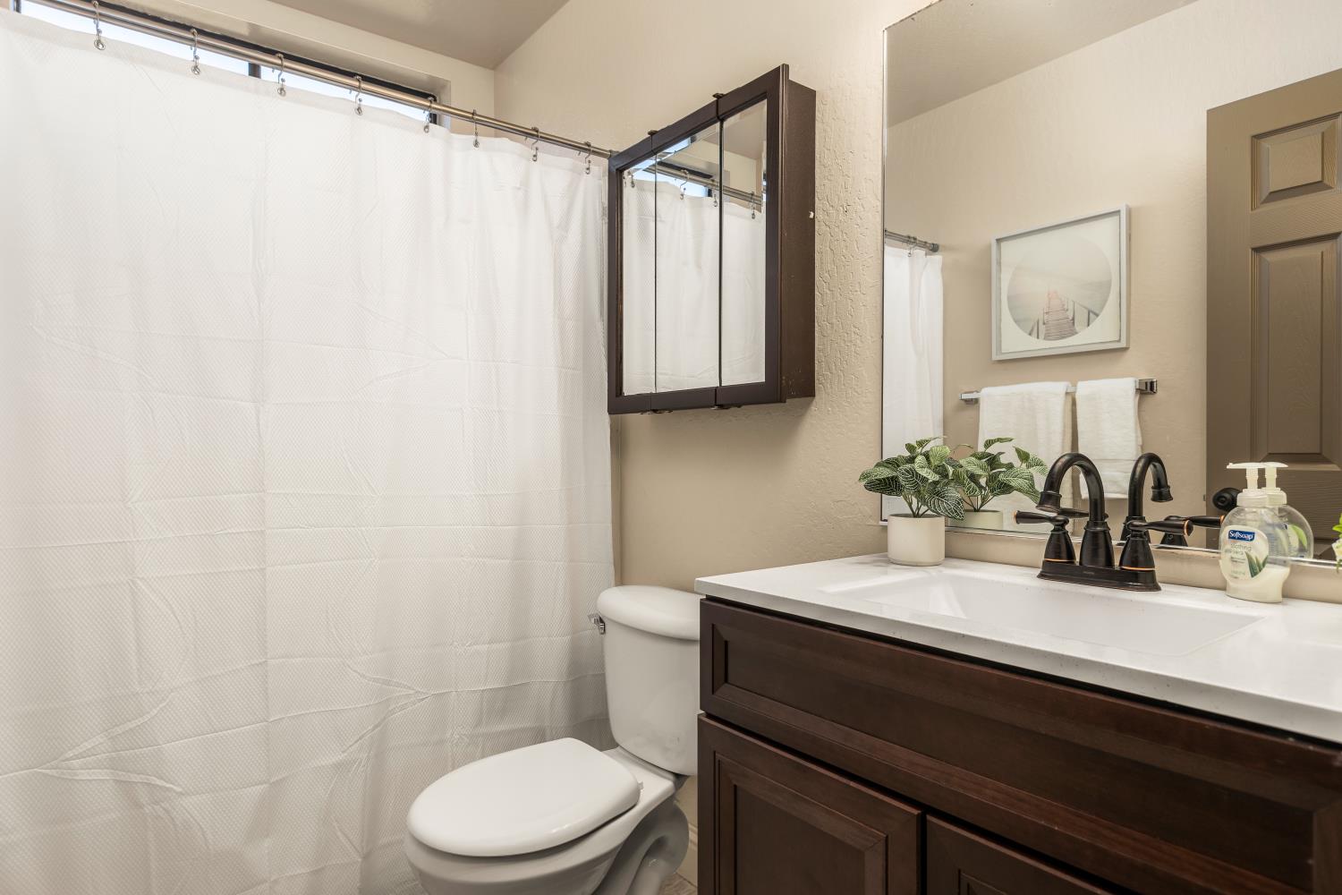Detail Gallery Image 16 of 29 For 18121 Fair Oaks Dr, Penn Valley,  CA 95946 - 3 Beds | 2 Baths