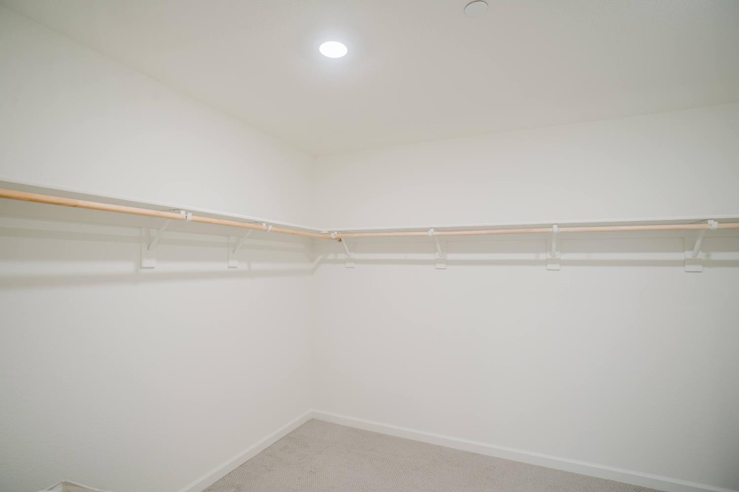Detail Gallery Image 33 of 43 For 12808 Scholarly Way, Rancho Cordova,  CA 95742 - 5 Beds | 3/1 Baths