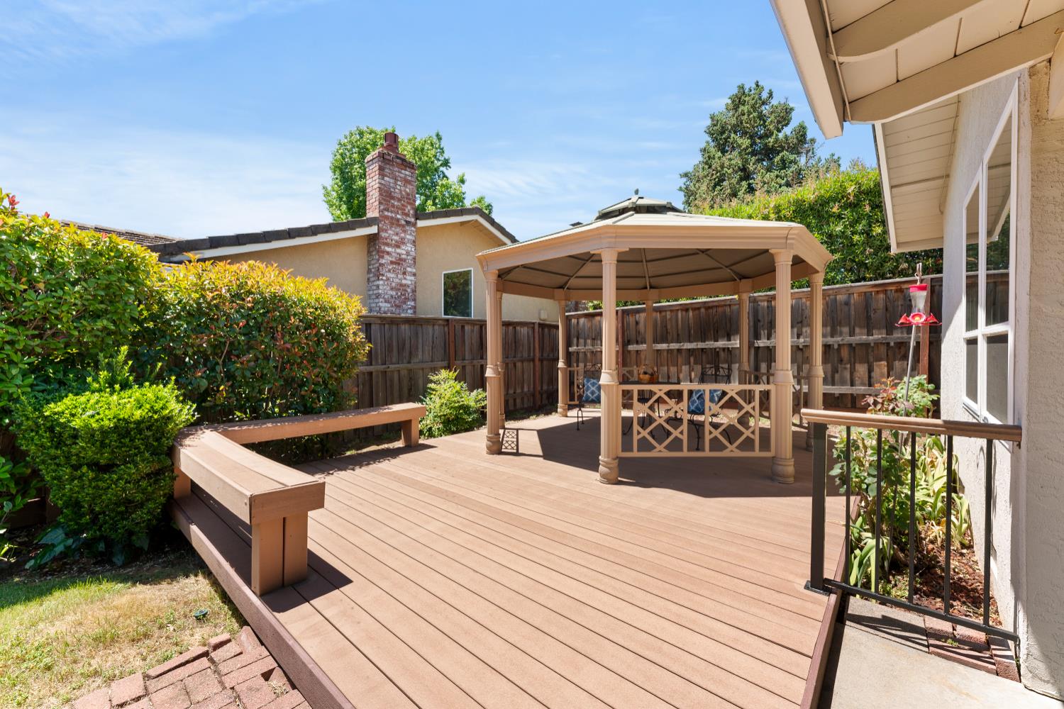 Detail Gallery Image 30 of 47 For 6836 Westmore Way, Carmichael,  CA 95608 - 4 Beds | 2 Baths