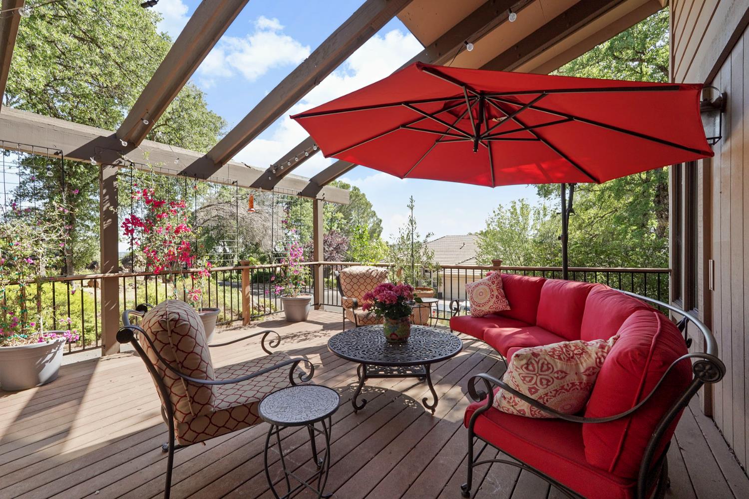 Detail Gallery Image 34 of 44 For 6200 Viewridge Dr, Auburn,  CA 95602 - 3 Beds | 3 Baths