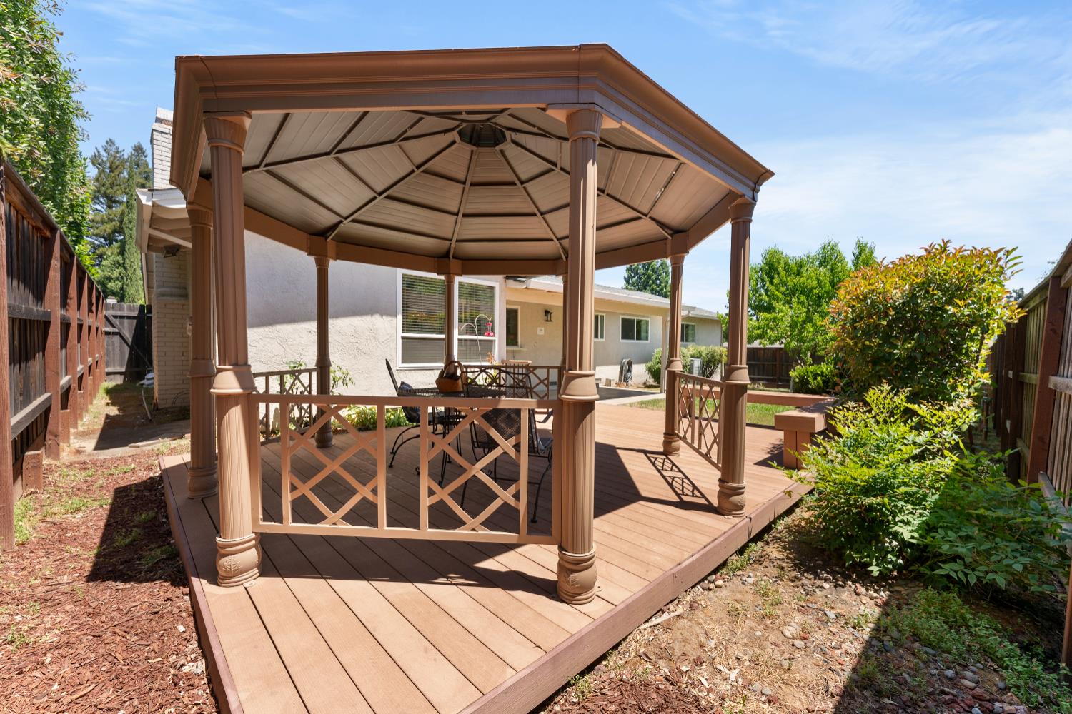 Detail Gallery Image 33 of 47 For 6836 Westmore Way, Carmichael,  CA 95608 - 4 Beds | 2 Baths