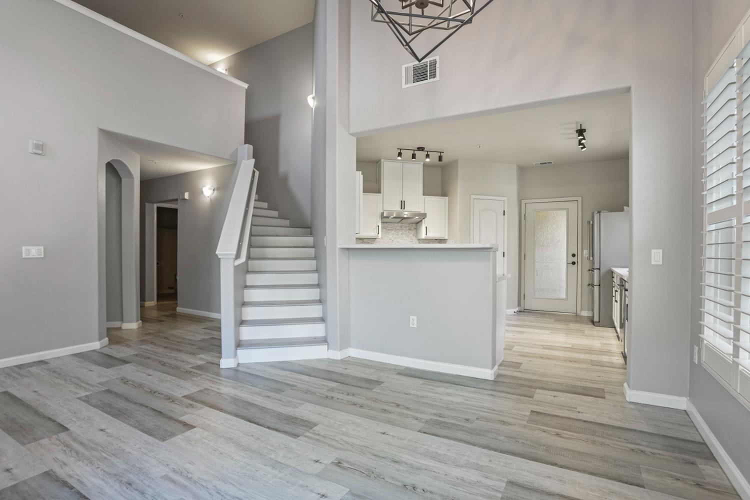 Detail Gallery Image 14 of 42 For 2487 Torino, West Sacramento,  CA 95619 - 2 Beds | 2 Baths